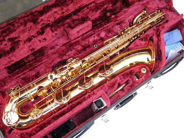 Saxophone baryton Yamaha YBS 62 II verni gravé (1)