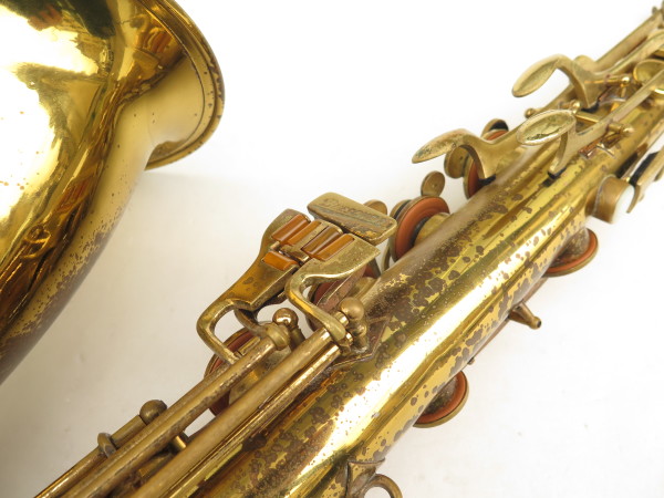 Saxophone ténor Buescher Big B verni gravé (14)