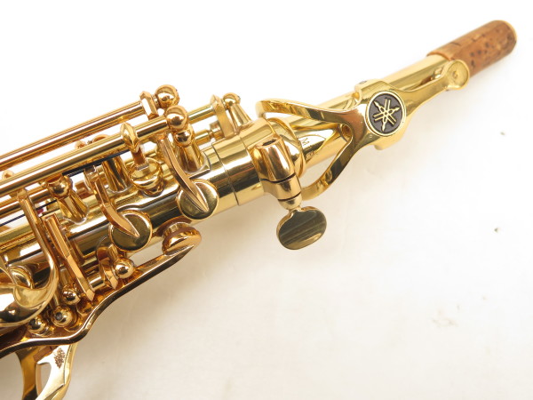 Saxophone soprano Yamaha YSS 675 verni gravé bocal courbe démontable (1)