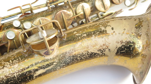 Saxophone ténor Conn transitionnel verni (1)