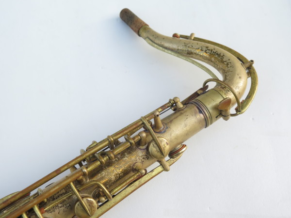 Saxophone ténor Conn transitionnel verni (2)