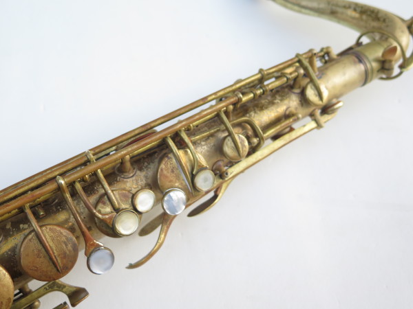 Saxophone ténor Conn transitionnel verni (7)