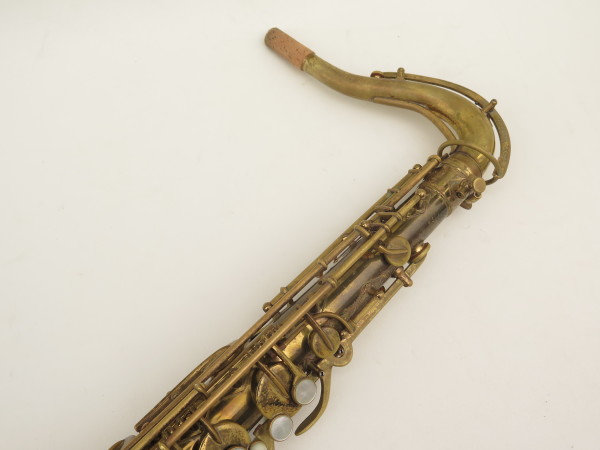 Saxophone ténor Buescher Aristocrat verni gravé (3)